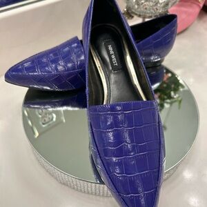 Nine West Purple Croc-Embossed Pointed Toe Flat SZ 7